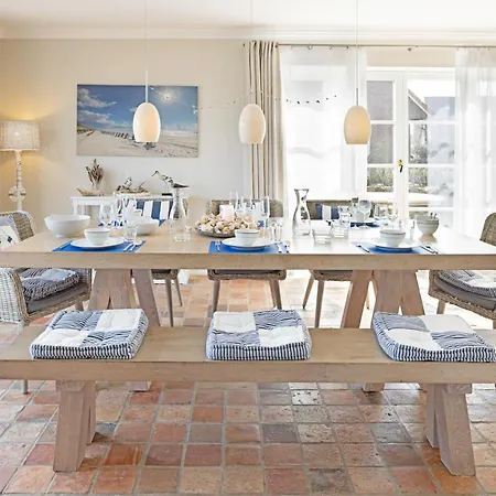 Amata بيت للعطل ليست